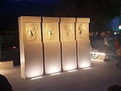 OTVOREN TRG HRVATSKIH VELIKANA U SLANOMU